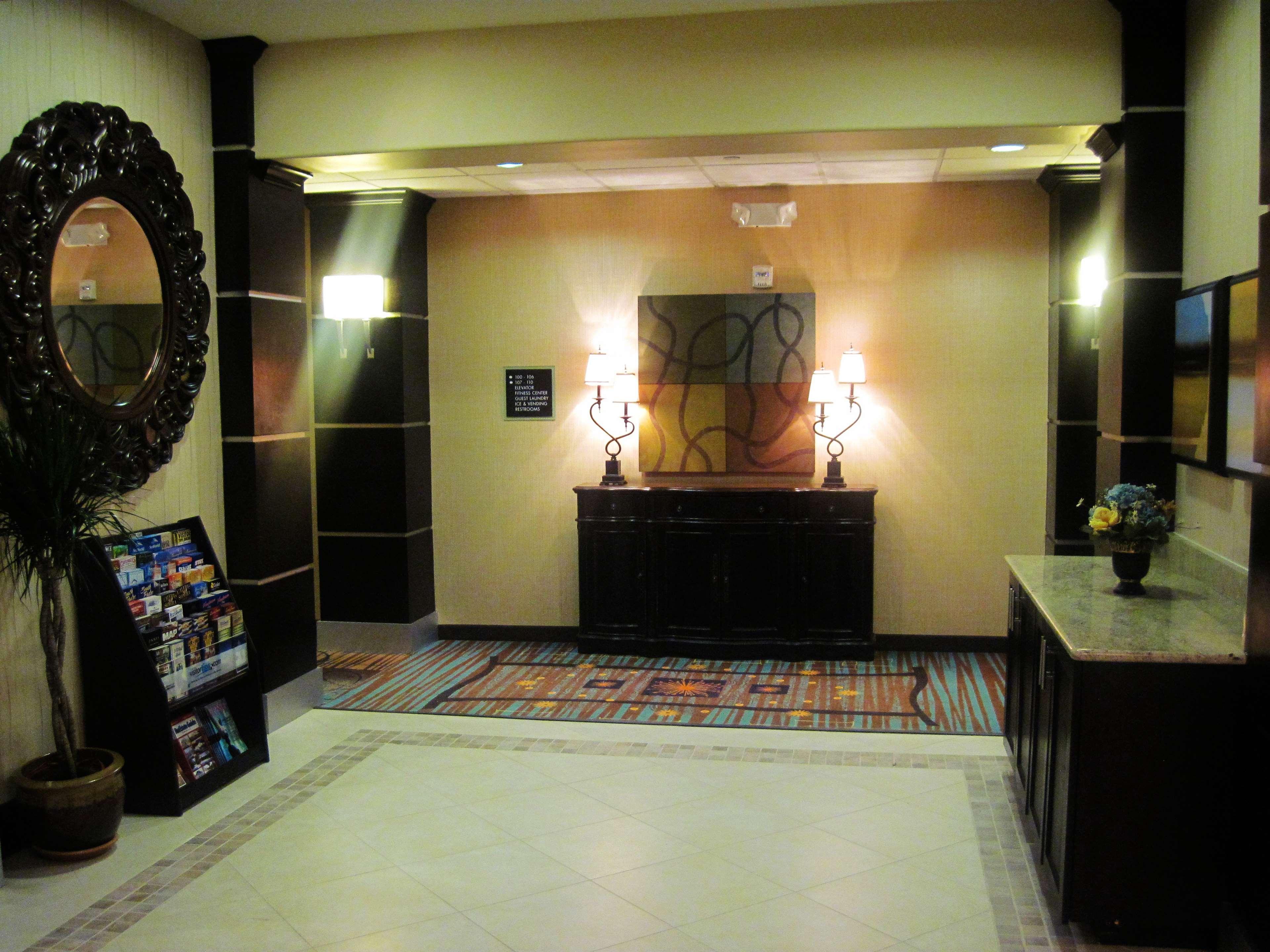 Best Western Plus Midland Suites Interiér fotografie